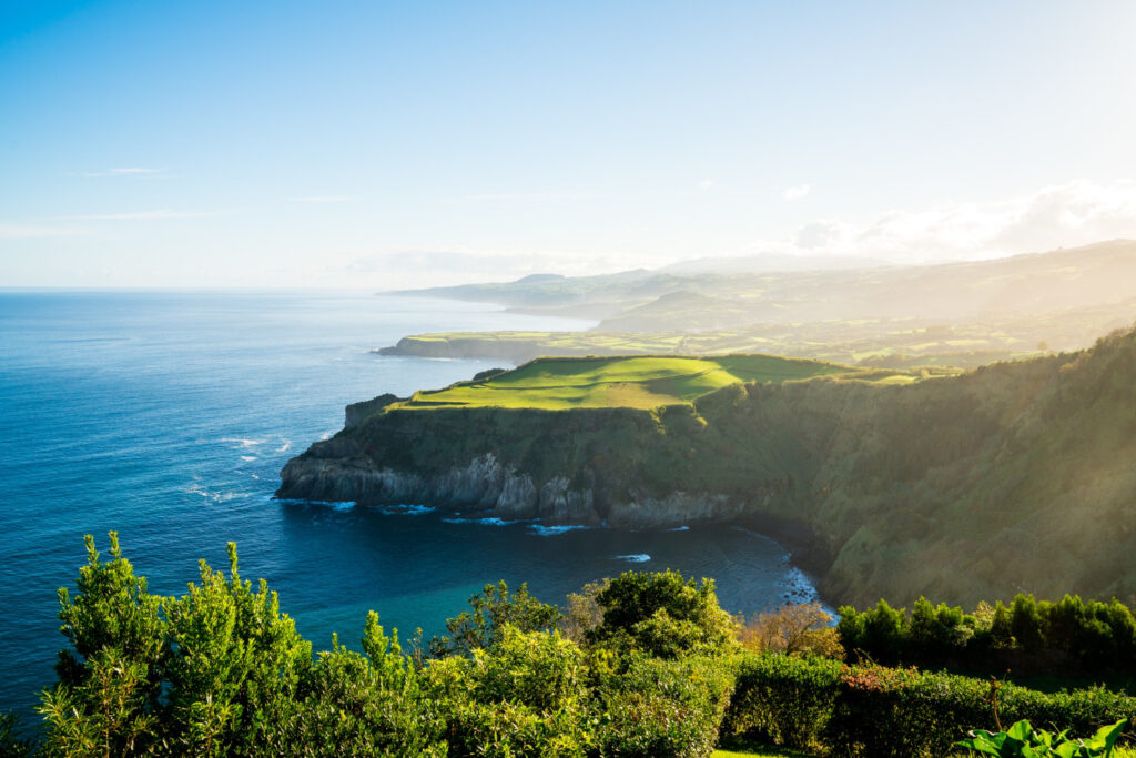 Discover the Top 10 Must-Play Golf Courses in Hawaii